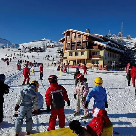Montagne La Vallee Verte Coeur Station Hirmentaz Apartment Bellevaux